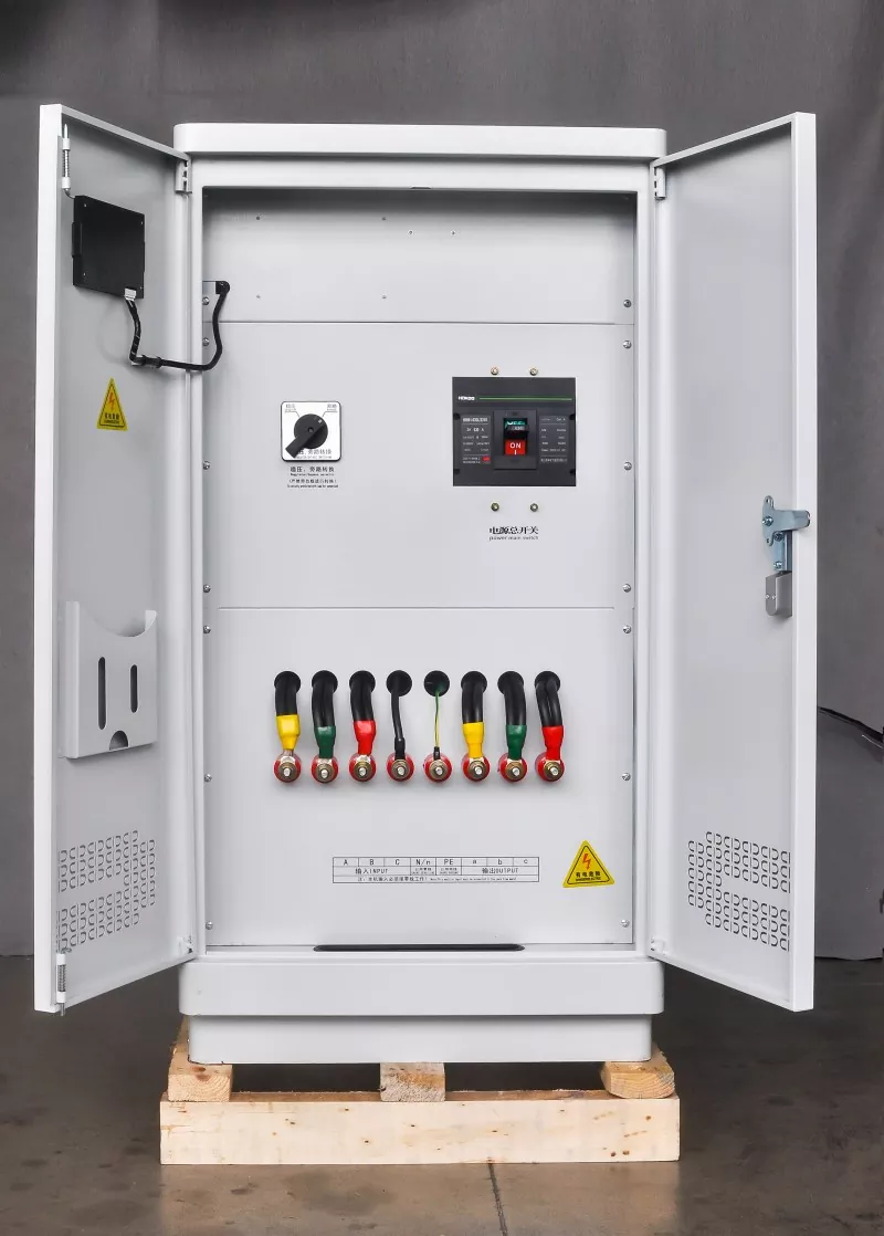 SBW series three-phase fully automatic compensatory voltage stabilizers